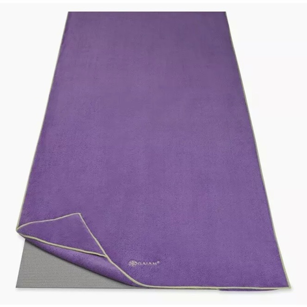 Gaiam Yoga Towel Full Size Mat Cover No Slip 26x70 - Picture 1 of 4